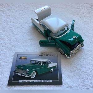 ARKO 1955 Chevy Bel Air Turquoise Ivory Diecast 1:32 1/32 Car w/ Collectors Card